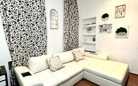 Harmony Homes- Piata Unirii Central Apartament